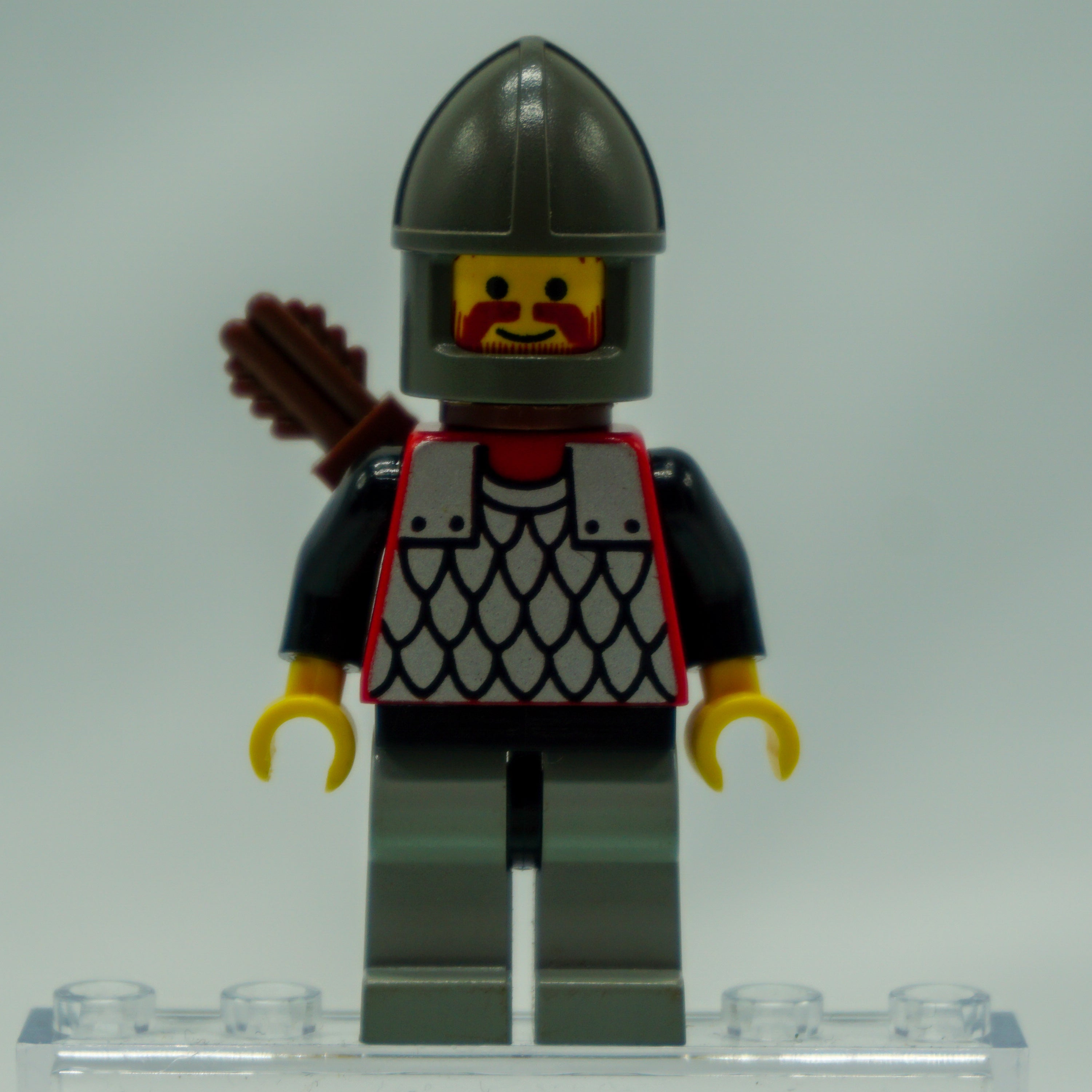 Minifig cas235 - Scale Mail - Red with Black Arms, Light Gray Legs with Black Hips, Dark Gray Chin-Guard, Quiver
