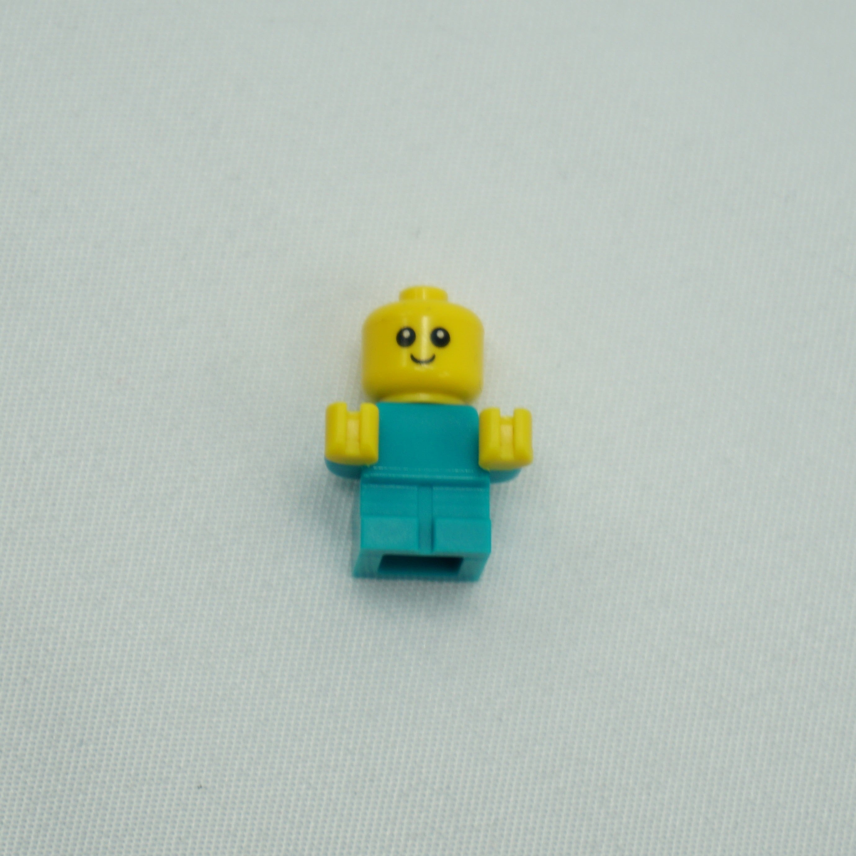 Minifig cty1186 - Baby - Dark Turquoise Body with Yellow Hands