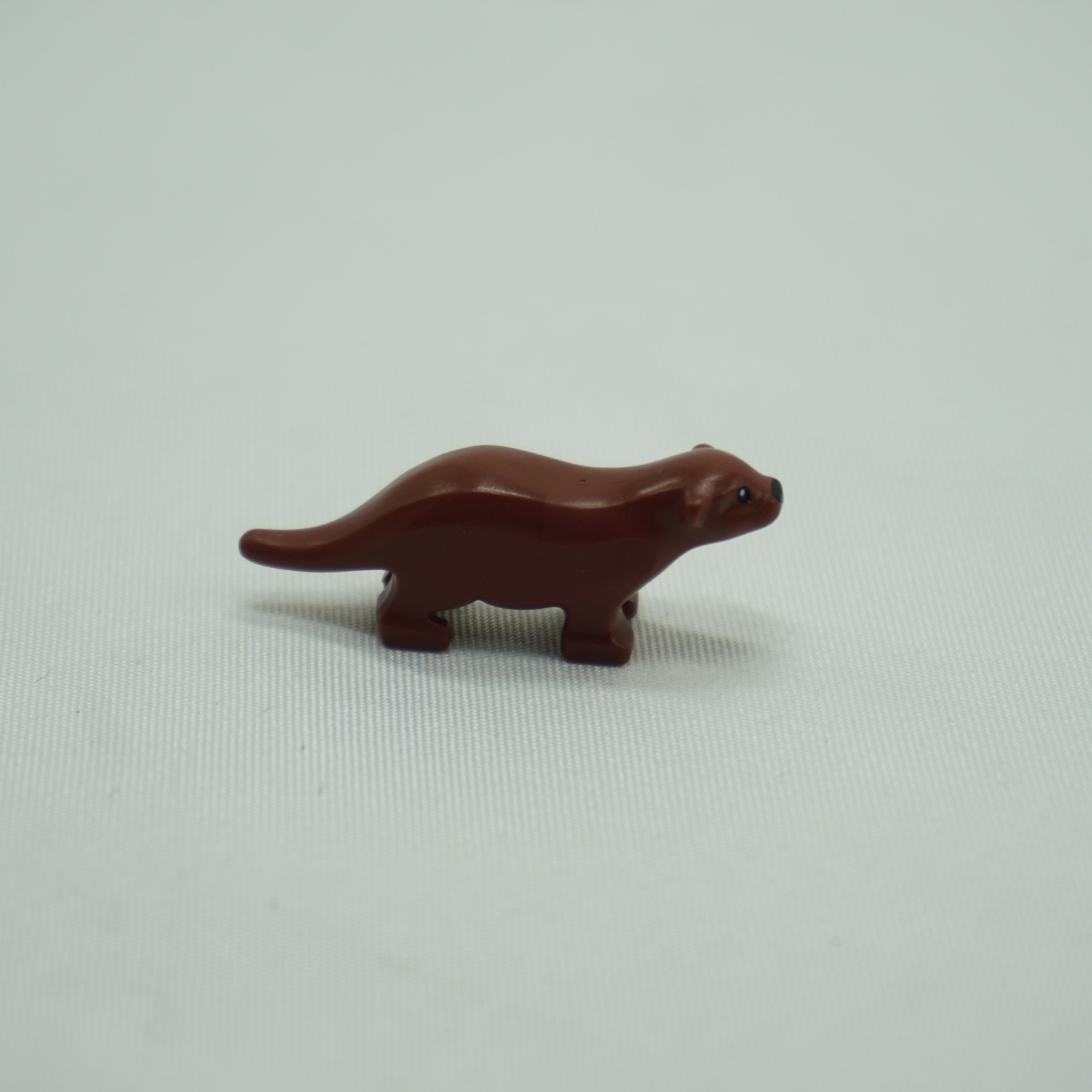 Part 67631pb01 - River Otter with Black Eyes and Nose Pattern